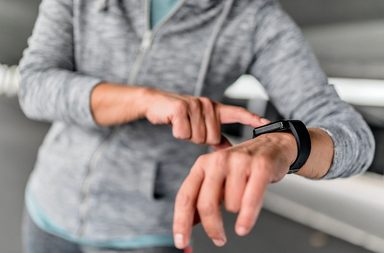 ساعات ذكية رخيصة