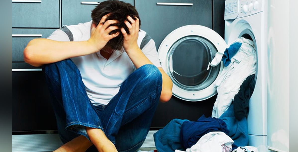 تمليس الملابس المجعدة