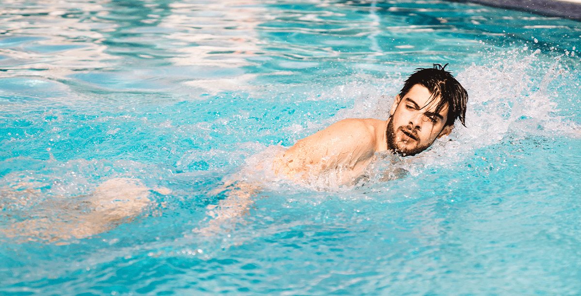 إليك ما تحتاجه من أدوات للسباحة
