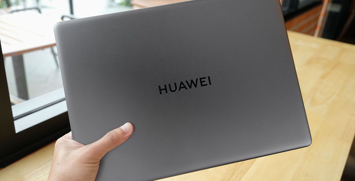 جهاز HUAWEI MateBook D 16 Intel i5 أصبح متوفّراً الآن في سوق السعودية