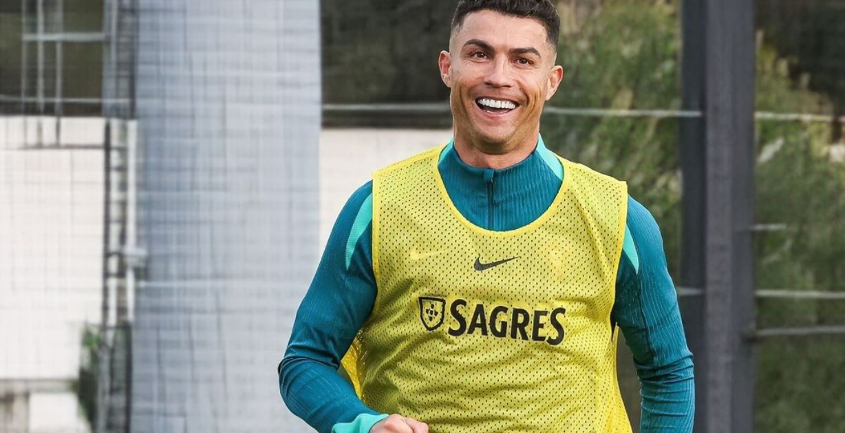 بشكل ملفت…رونالدو يُعلن عودته لمنتخب البرتغال بعد غيابه أمام السويد