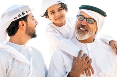 مع أخذ مساحة خاصة بك_ كيف تحافظ على علاقة وثيقة مع والديك؟