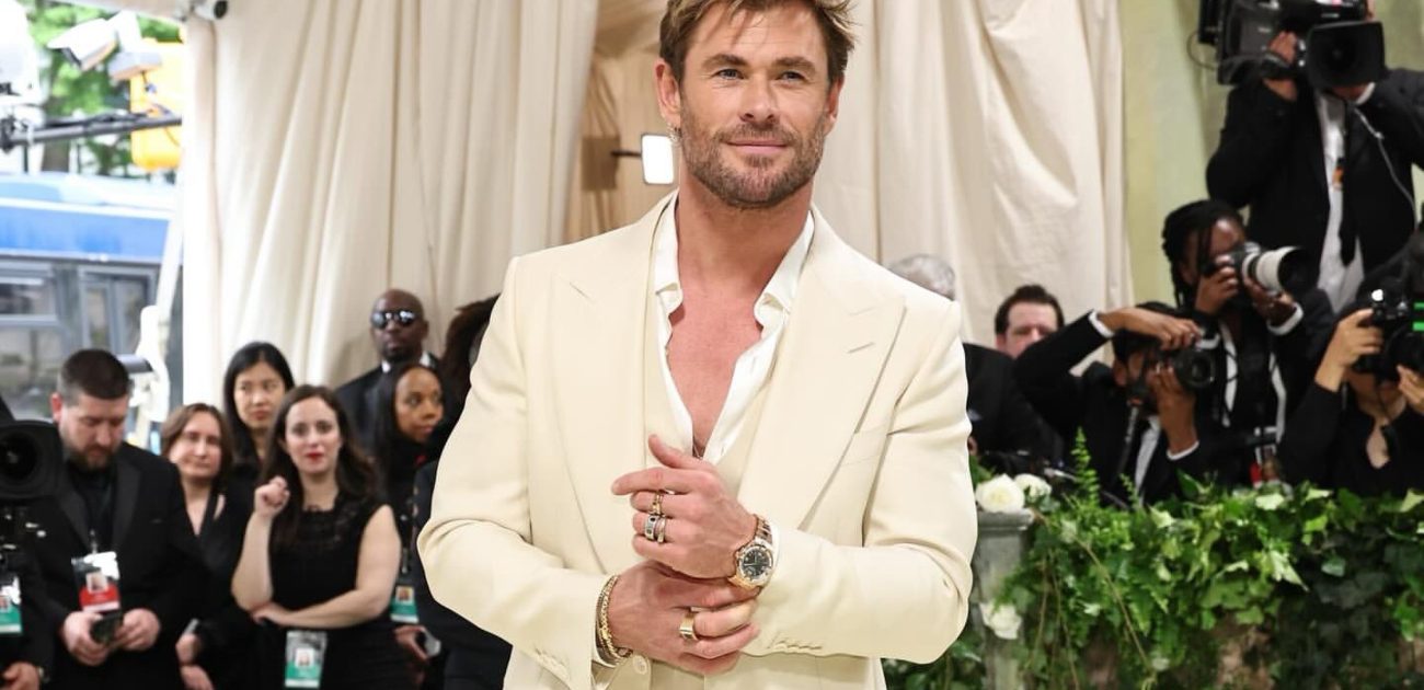 الممثل Chris Hemsworth في الـ Met Gala 2024
