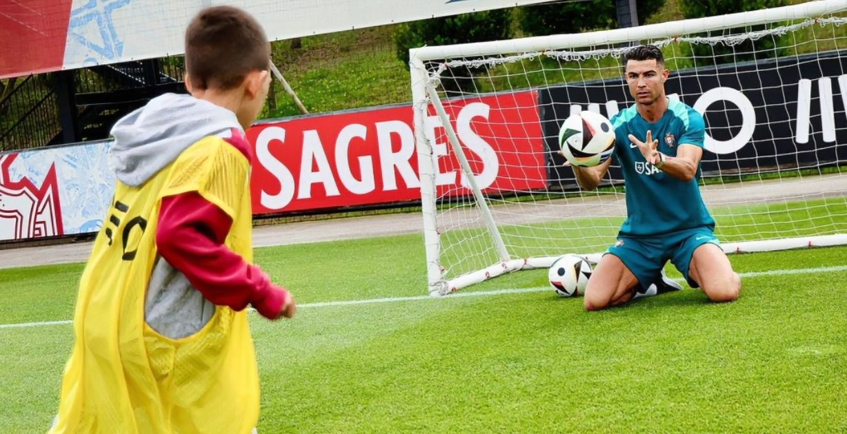 ظهور غريب لرونالدو في تدريبات منتخب البرتغال