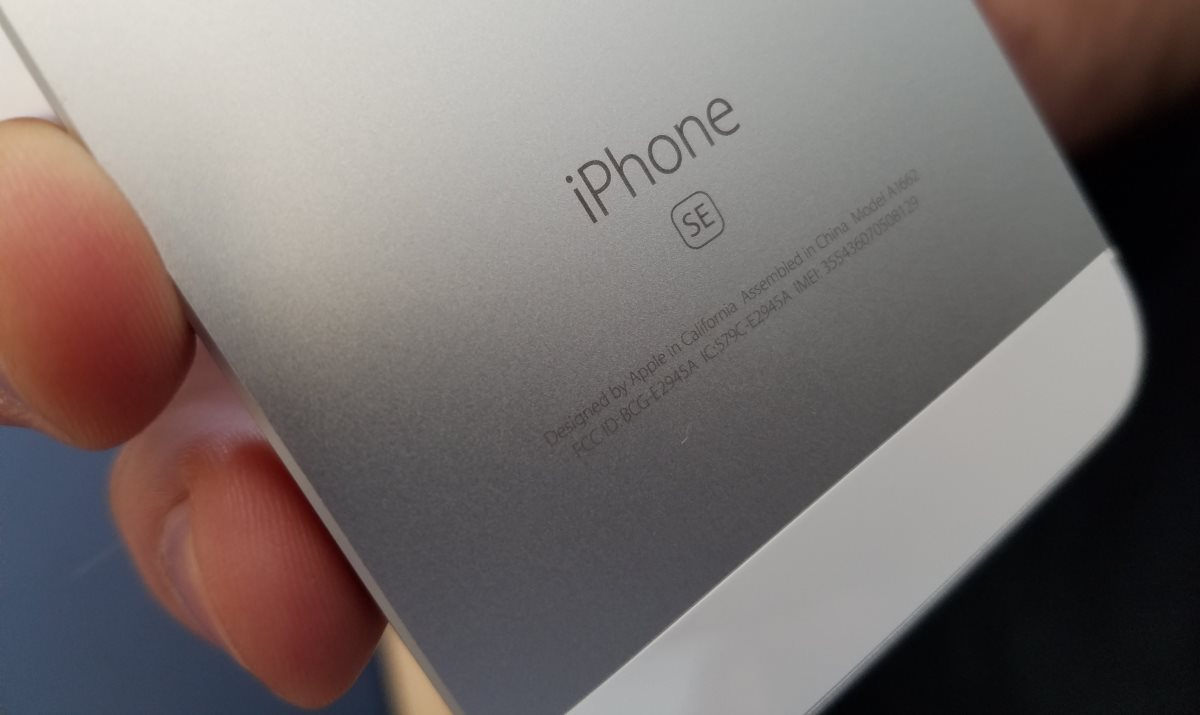 ما المعنى الحقيقي وراء اسم "iPhone SE"؟