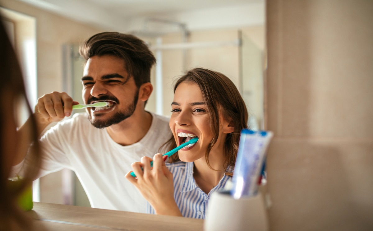 افضل معجون لتبييض الاسنان مجرب