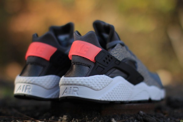 حذاء نايك الجديد nike air huarache run premium