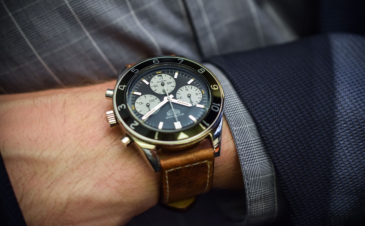 الصندوق الفاخر من TAG Heuer 