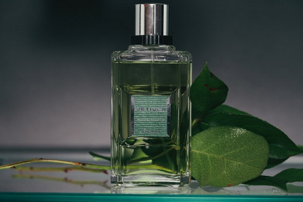 احلى عطر رجالي