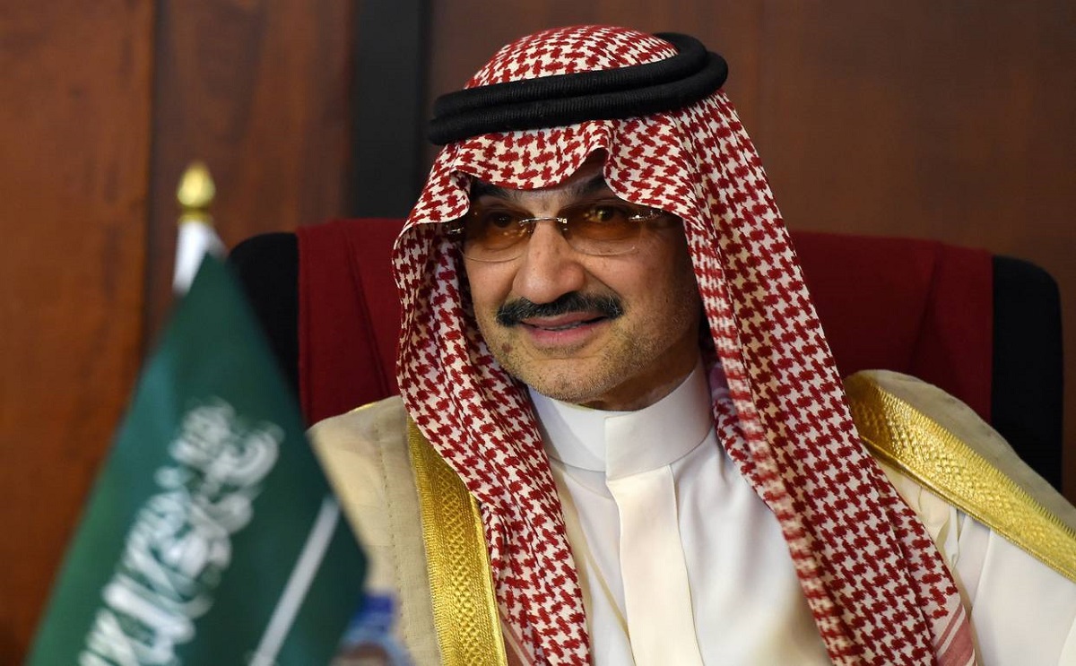 مساعدات مالية من الوليد بن طلال