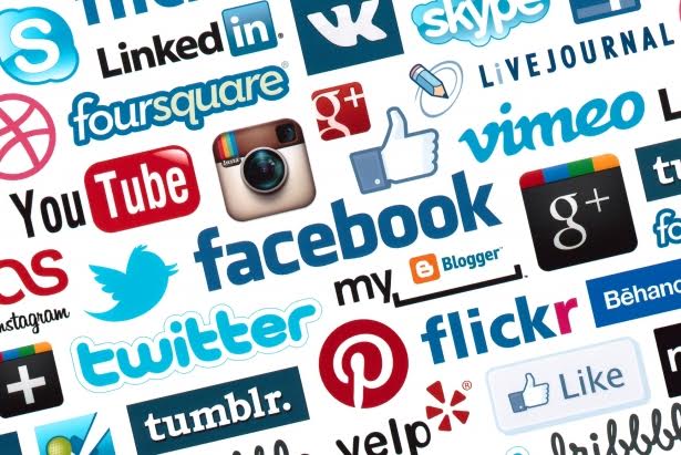 وسائل التواصل الإجتماعي