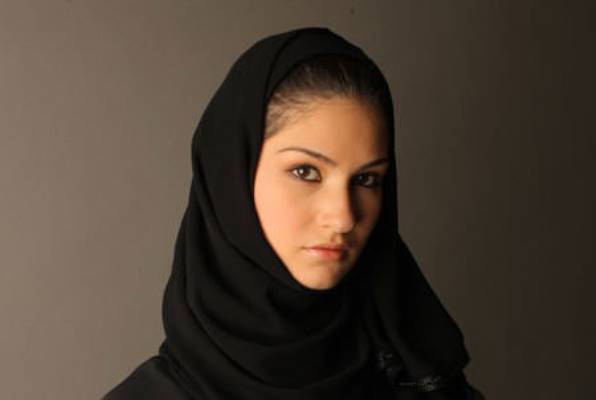 فتاة سعودية