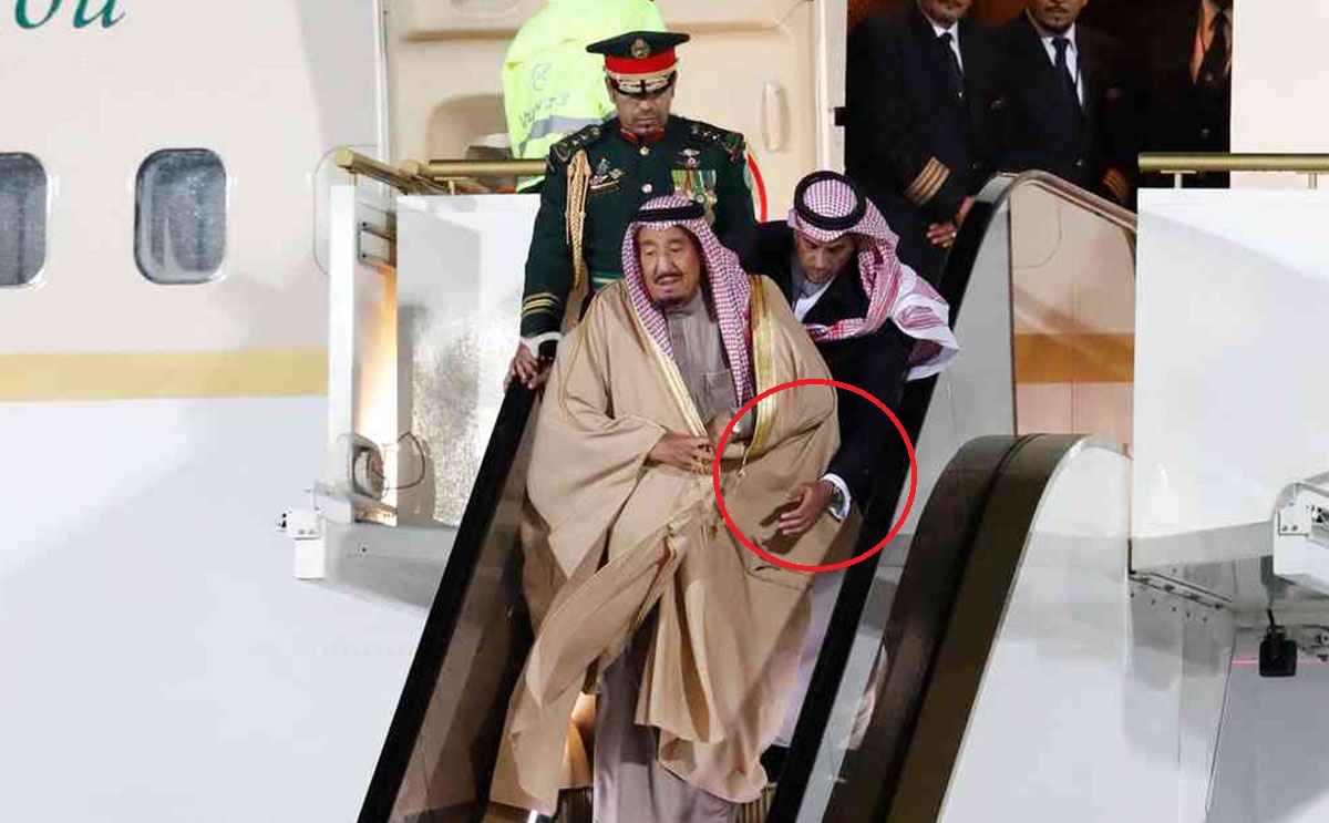 ذماذا فعل حارسه؟