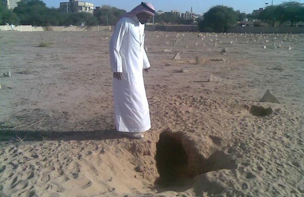 إحدى المقابر في السعودية
