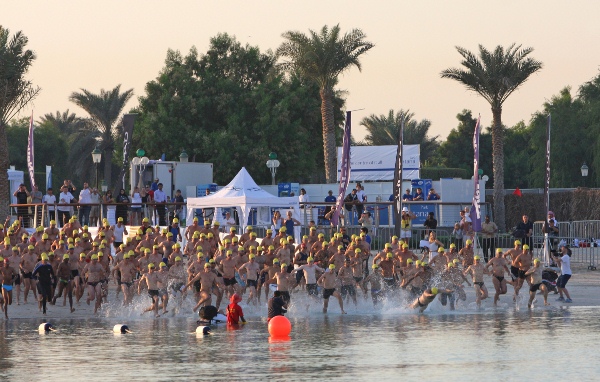 مهرجان السباحة في أبو ظبي 2015