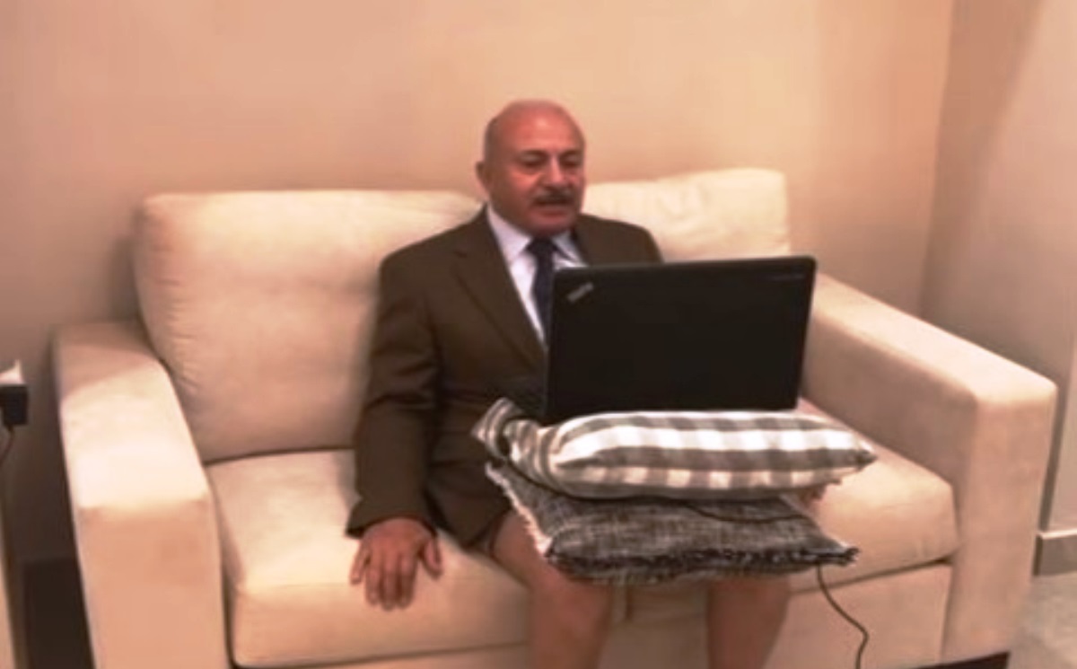الصحافي الأردني عبد المجيد عصفور (يوتيوب)
