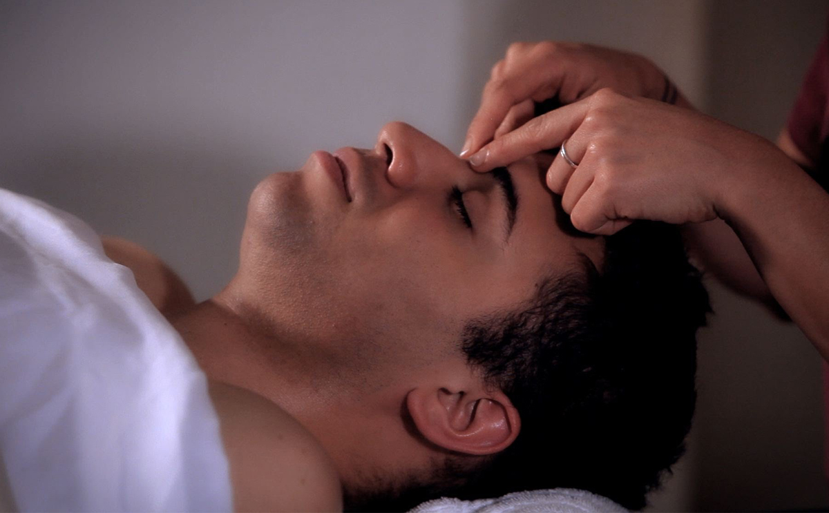 تدليك الراس لعلاج الصداع