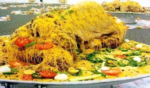 على مائدة سعودية (فيسبوك)
