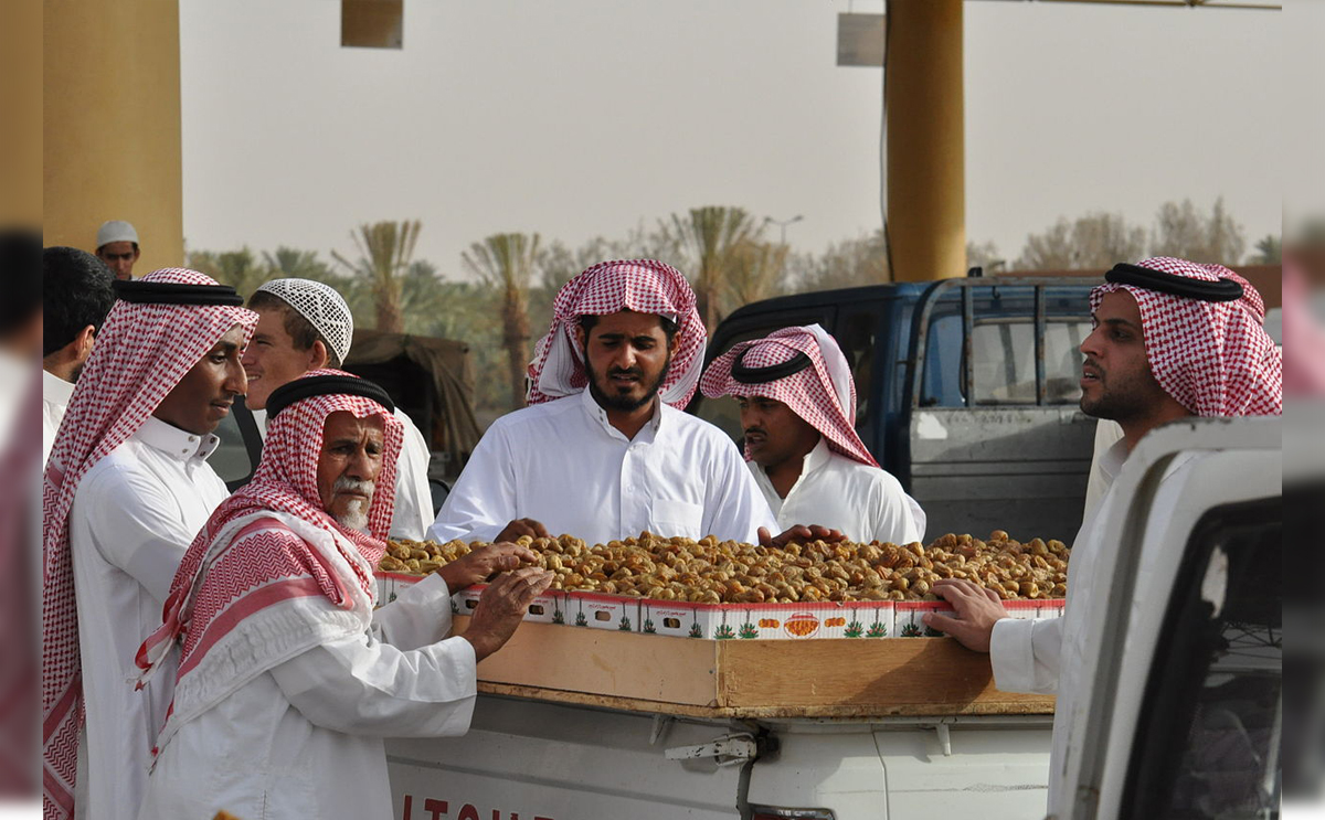 الزي الموحد بالرياض