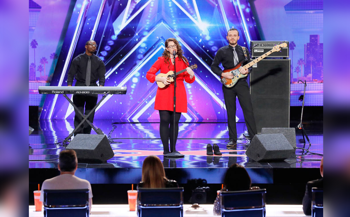فتاة صماء تبهر لجنة تحكيم americas got talent