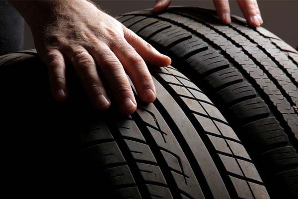 افضل الطرق لاطالة عمر اطارات السيارات