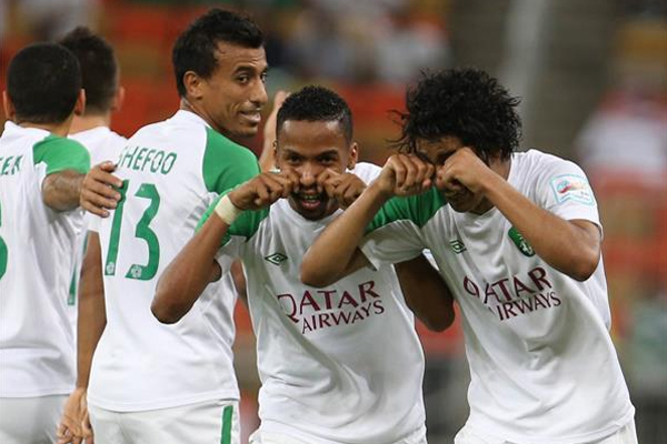 لاعبو فريق الاهلي السعودي في كرة القدم
