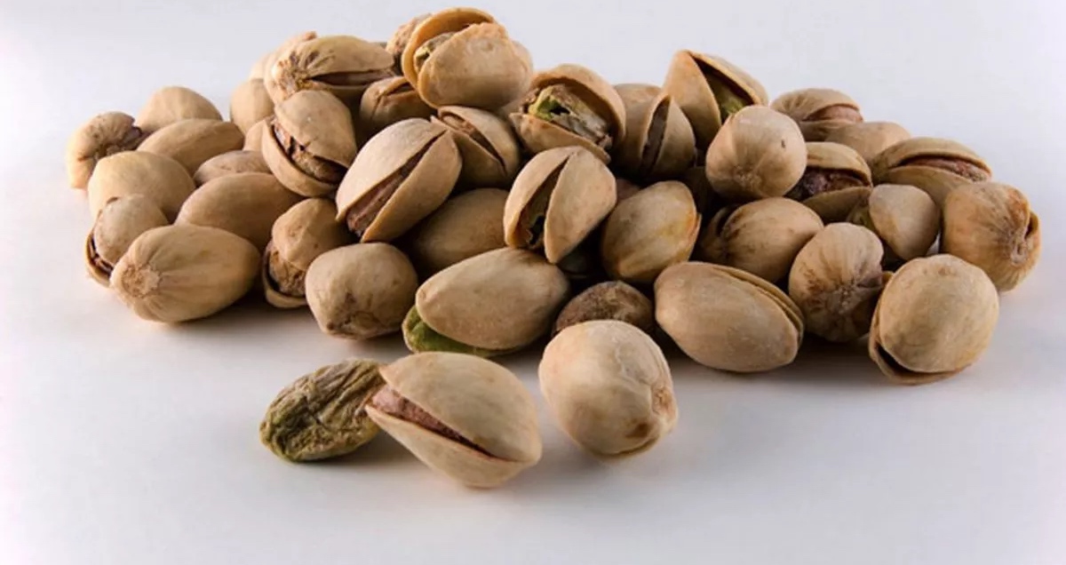 الفستق للرجال