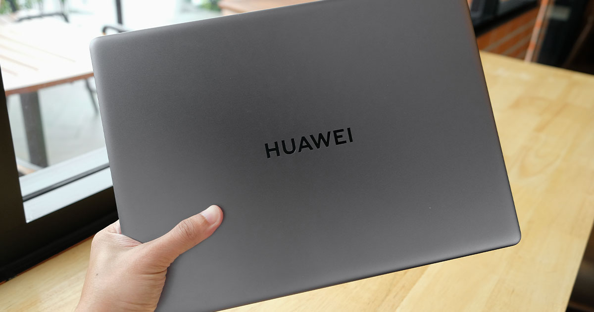 جهاز HUAWEI MateBook D 16 Intel i5 أصبح متوفّراً الآن في سوق السعودية