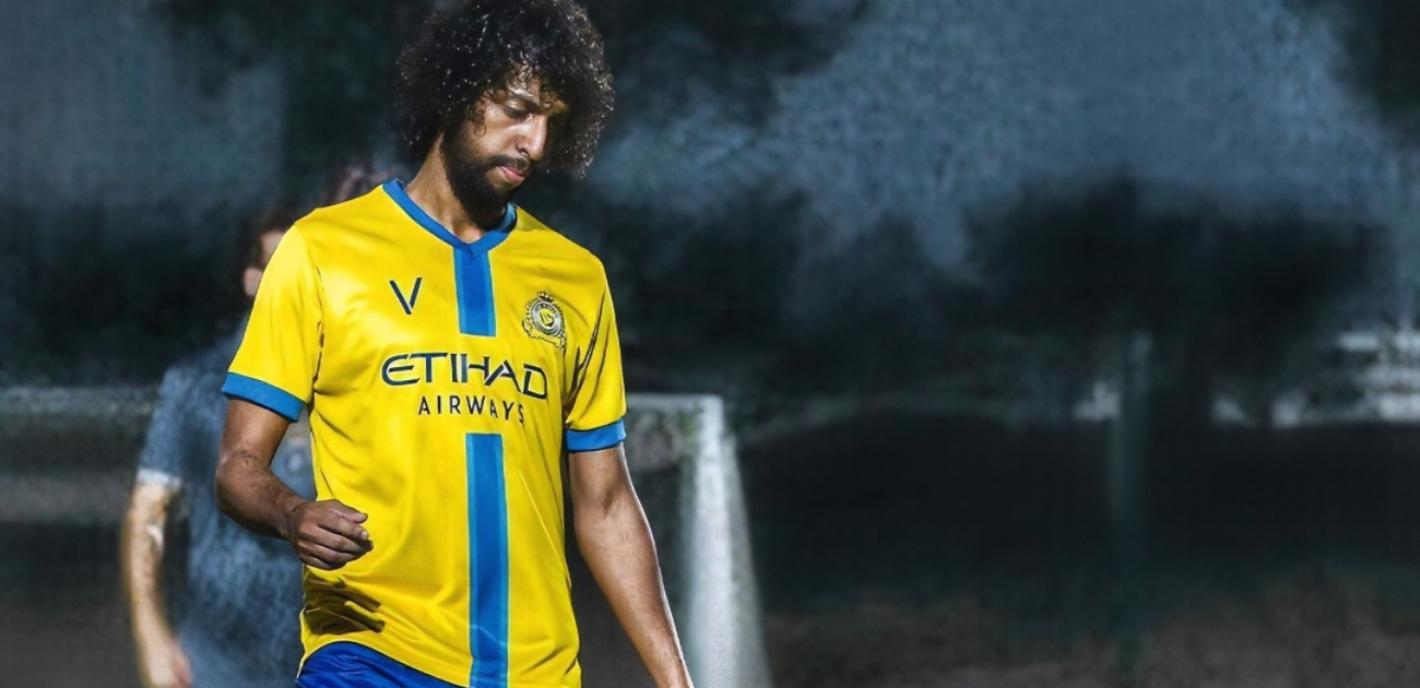 الأهلي السعودي يقترب من نجم النصر بقرار من كاسترو
